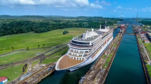 Discover our Panama Canal & Central America itinerary with Lia Da Silva Müller