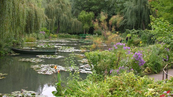 Explore Claude Monet’s life in Giverny with guest lecturer Caroline Holmes