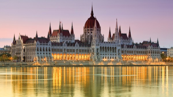 Discover our enchanting Danube Waltz itinerary with Joost Ouendag