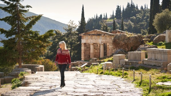 Capture the authentic spirit of Greece with Karine Hagen