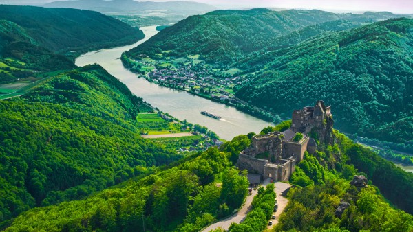 Journey along the Danube River with Jean Newman Glock