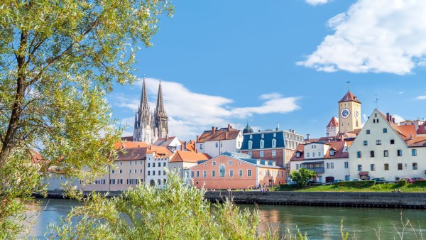 Experience the Danube’s cultural treasures with Darren Dolan