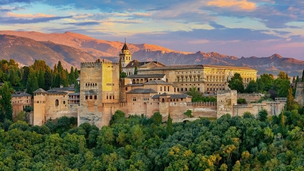 Explore our new Spain & Portugal Discovery voyage with Viking’s Joost Ouendag