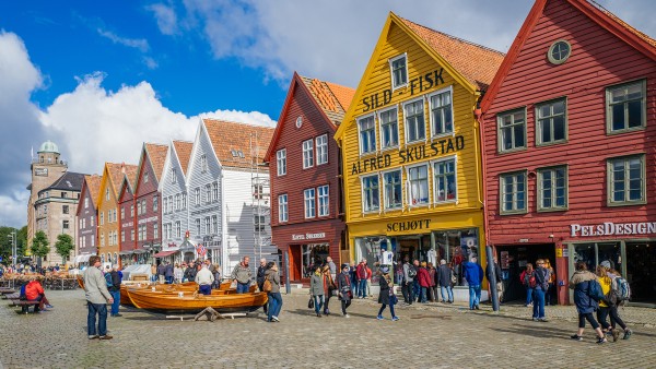 Karine Explores: The history of European trade