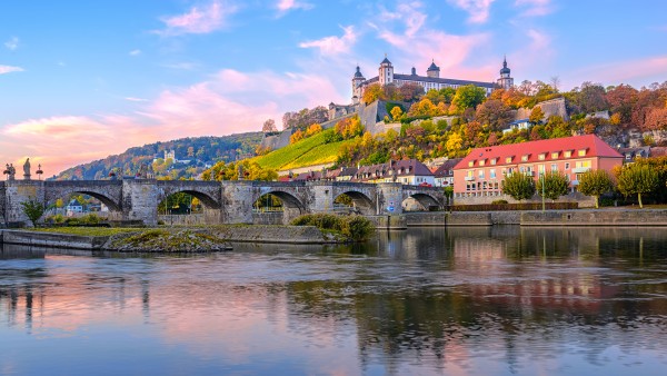 Sail three of Europe’s finest rivers with Joost Ouendag