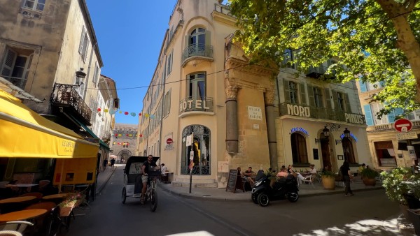 Explore Arles and Avignon with Jean Newman Glock