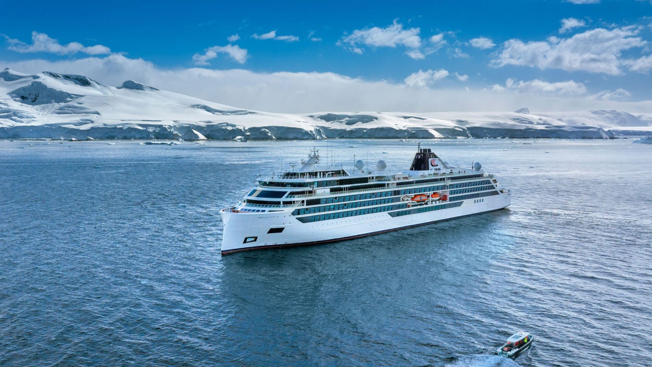 Discover our unforgettable Antarctic Explorer itinerary