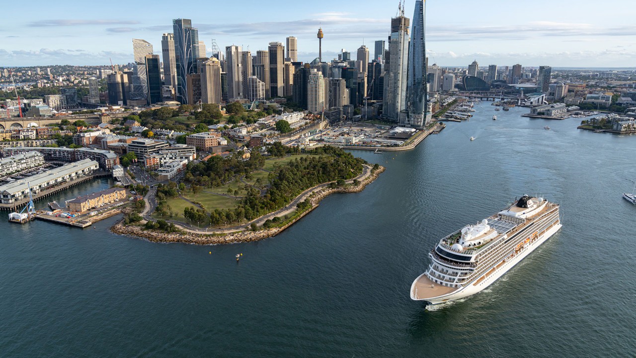 Explore Australia & New Zealand