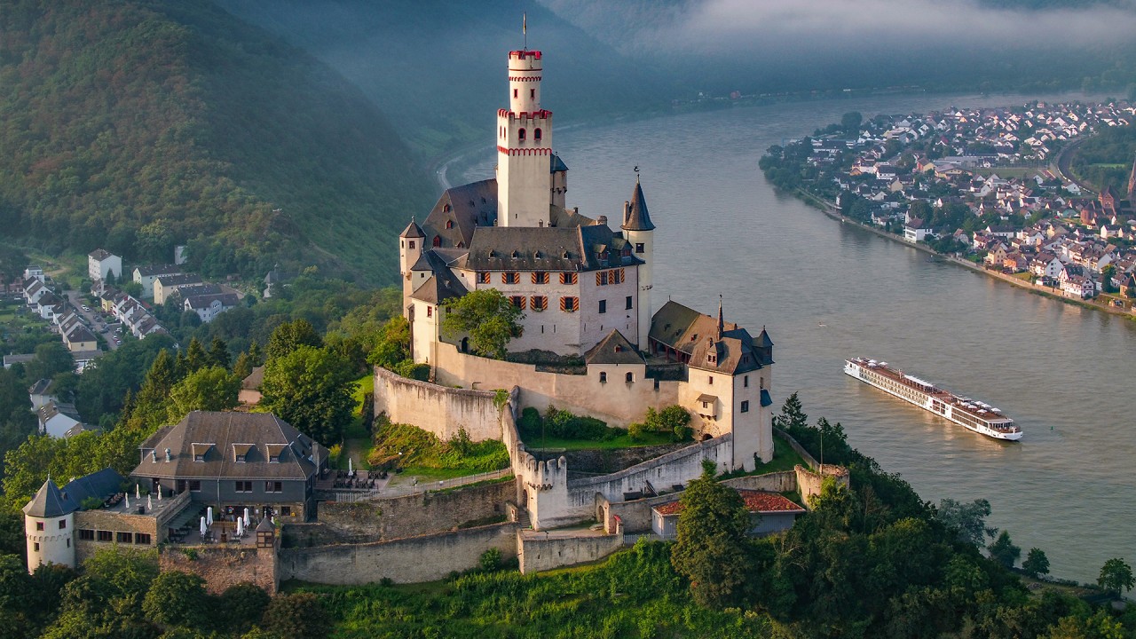 Sail along the Middle Rhine with photographer Alastair Miller