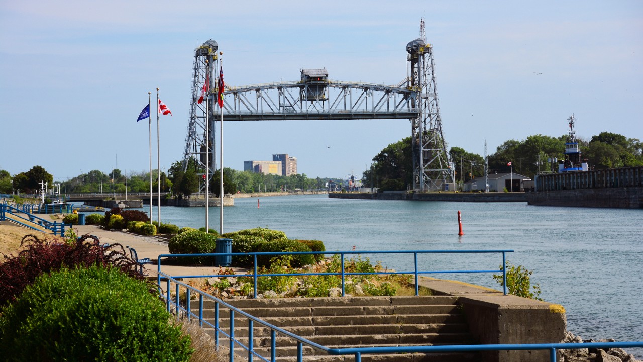 Explore historic US waterways with guest lecturer Russell Lee